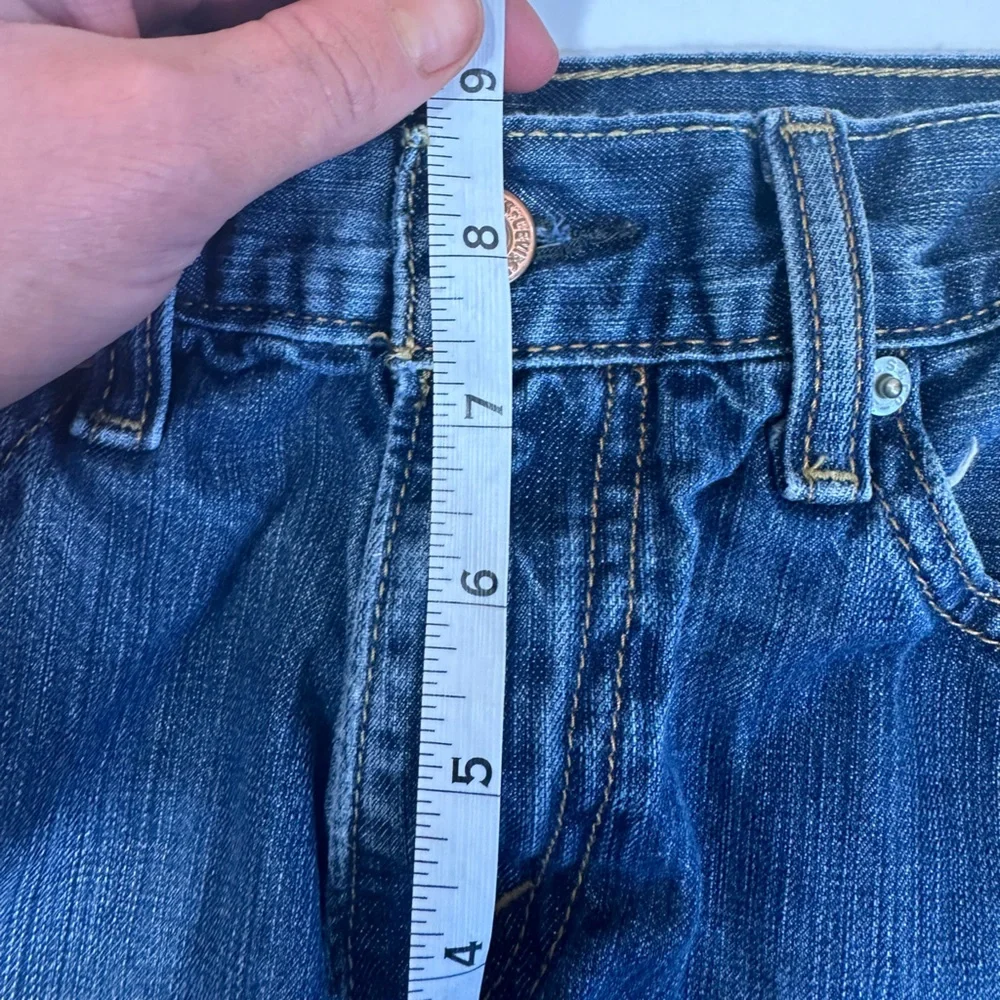 Levi Raw Hem Denim Cut Off Shorts